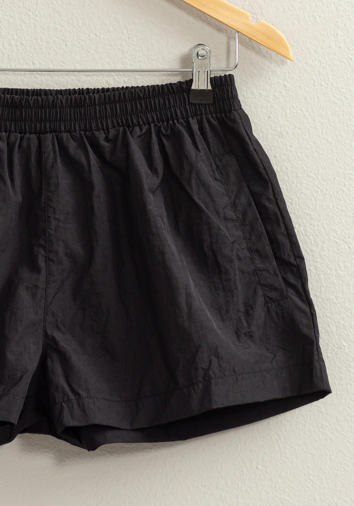 Women’s Nylon Mid Rise Shorts